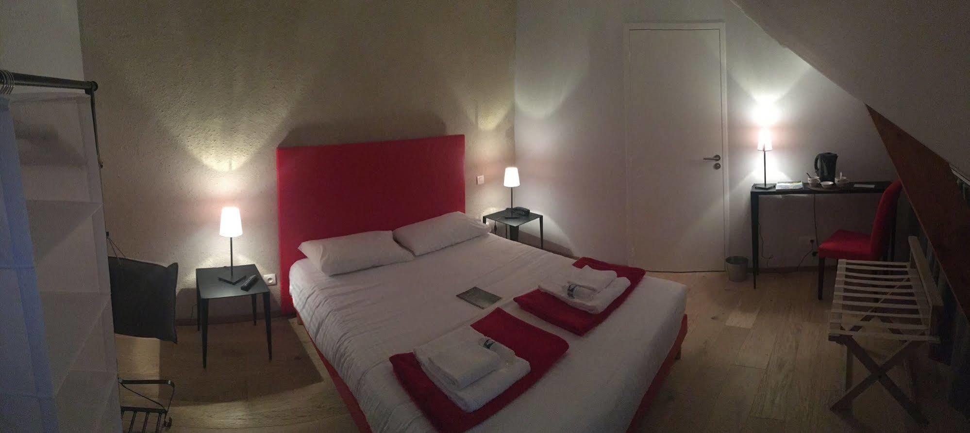 Louresse-Rochemenier Rocaminori Hotel מראה חיצוני תמונה
